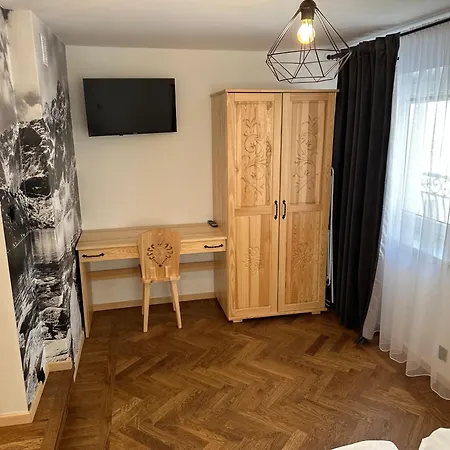 Apartamenty U Mocarnego Шафлари Екстер'єр фото