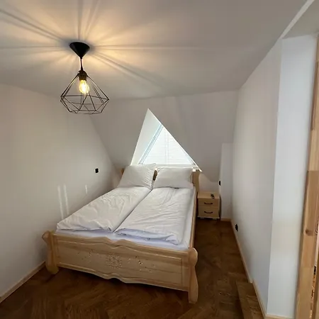 Apartamenty U Mocarnego Шафлари Екстер'єр фото