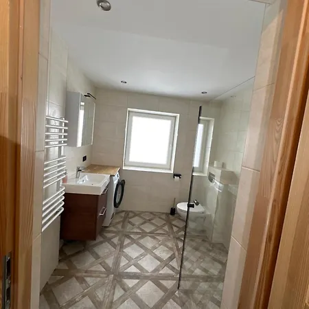 Apartamenty U Mocarnego Шафлари Екстер'єр фото