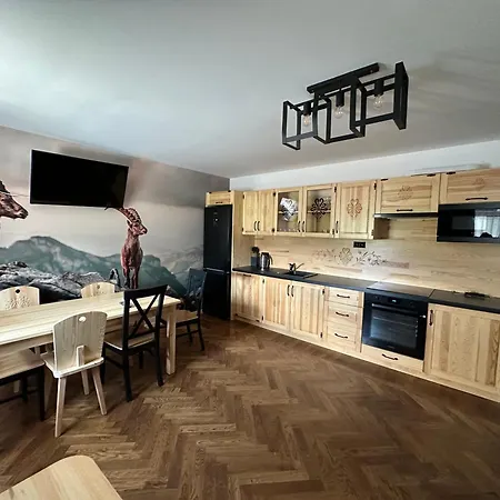Apartamenty U Mocarnego Шафлари Екстер'єр фото