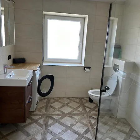 Apartamenty U Mocarnego Шафлари Екстер'єр фото